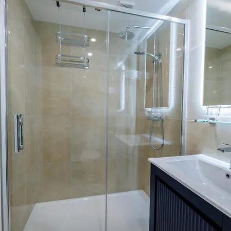 Couette-café Sandbury Town House