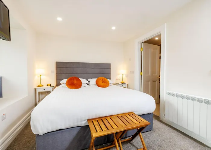 Sandbury Town House Bed & Breakfast