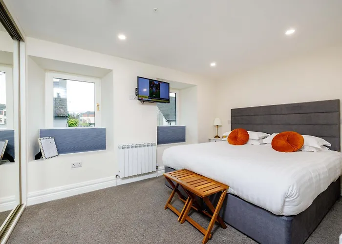 Sandbury Town House Bed & Breakfast